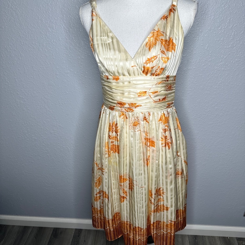 Laundry by Shelli Regal cream & orange floral Dress ‎ size 8